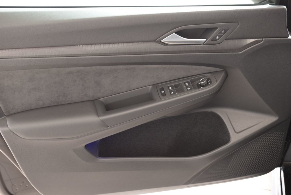 Volkswagen Golf GTI 380 Autobahn+LED+BAS KM+WOW 2024 à Laval, Québec - 18 - w1024h768px