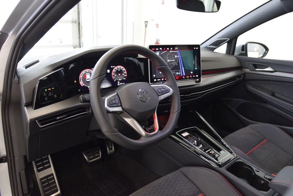 Volkswagen Golf GTI AUTOBAHN+ARTVELOUR+HARMAN 2025 à Laval, Québec - 8 - w1024h768px