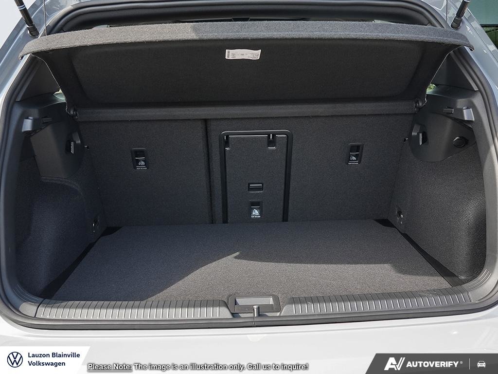 2026 Volkswagen Golf GTI GTI Autobahn in Laval, Quebec - 7 - w1024h768px