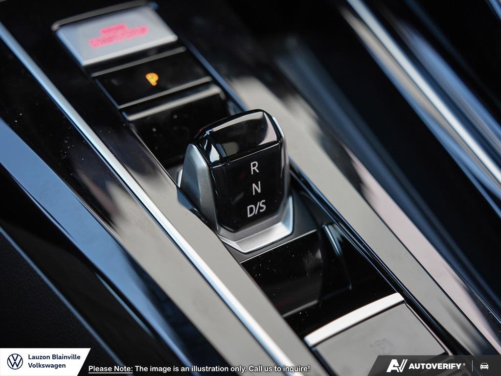 2026 Volkswagen Golf GTI GTI Autobahn in Laval, Quebec - 16 - w1024h768px