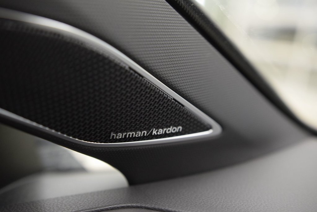 Volkswagen Golf R DSG+TOIT PANO+ESTORIL+AWD 2024 à Laval, Québec - 25 - w1024h768px