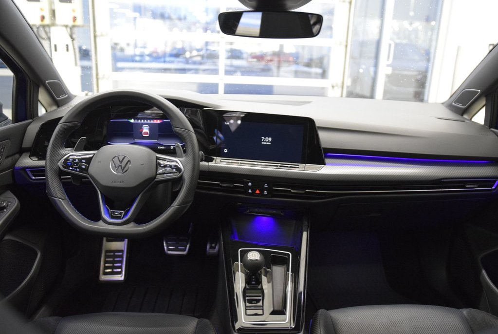 Volkswagen Golf R DSG+TOIT PANO+8 PNEUS 8 MAG 2024 à Laval, Québec - 23 - w1024h768px