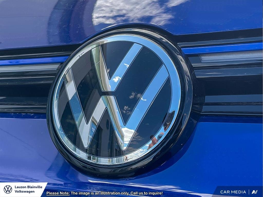 2025 Volkswagen Golf R in Laval, Quebec - 9 - w1024h768px