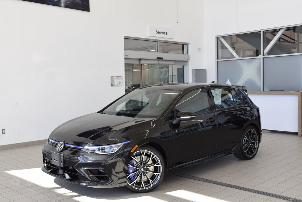 2025 Volkswagen Golf R TOIT PANO+AKRAPOVIC+AWD+ in Laval, Quebec - 1 - w1024h768px
