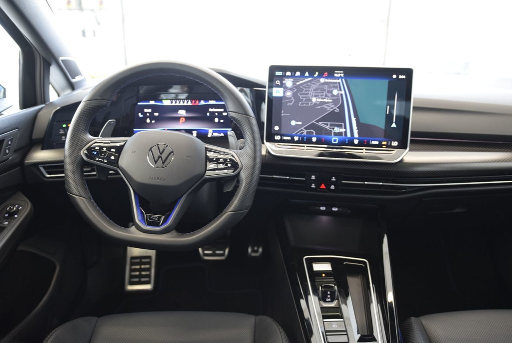 Volkswagen Golf R BLACK EDITION+AKRAPOVIC+ 2025 à Laval, Québec - 24 - w1024h768px