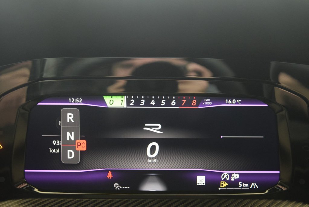 Volkswagen Golf R BLACK EDITION+AKKRAPOVIC 2025 à Laval, Québec - 29 - w1024h768px