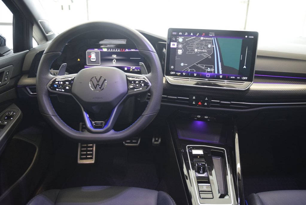 Volkswagen Golf R BLACK EDITION+AKKRAPOVIC 2025 à Laval, Québec - 25 - w1024h768px