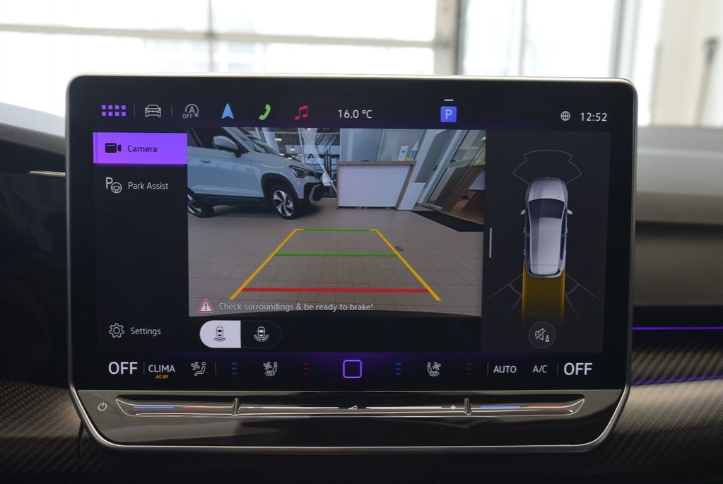 Volkswagen Golf R BLACK EDITION+AKKRAPOVIC 2025 à Laval, Québec - 30 - w1024h768px