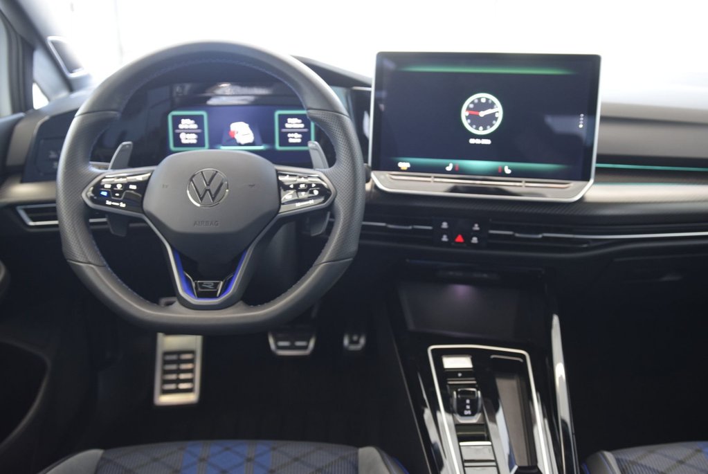 2025 Volkswagen Golf R BLACK EDITION+AKKRAPOVIC in Laval, Quebec - 23 - w1024h768px