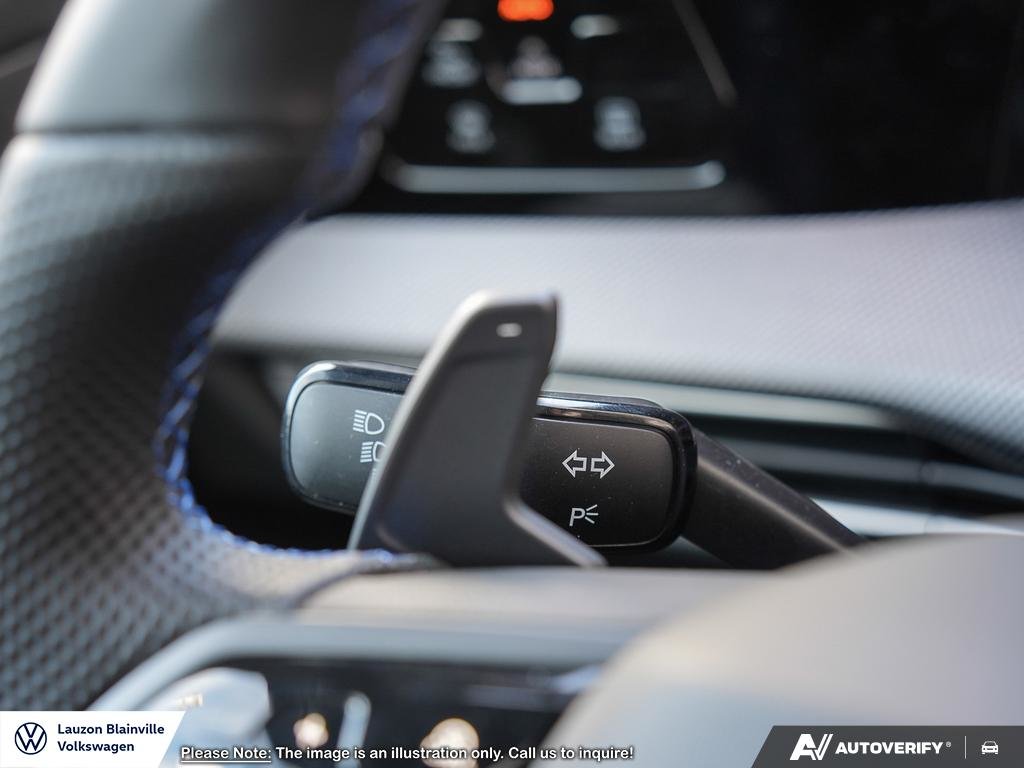 2026 Volkswagen Golf R R 4MOTION in Laval, Quebec - 25 - w1024h768px