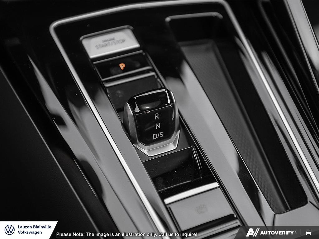 2026 Volkswagen Golf R R Black Edition 4MOTION in Laval, Quebec - 17 - w1024h768px
