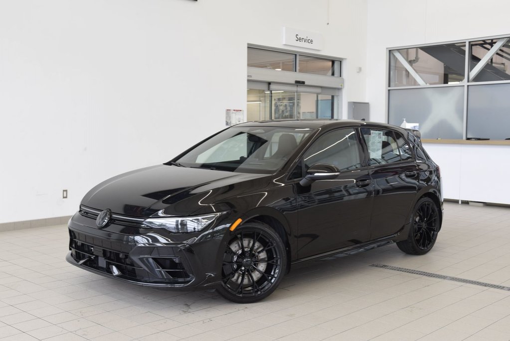 2026 Volkswagen Golf R BLACK EDITION+AKKRAPOVIC in Laval, Quebec - 1 - w1024h768px