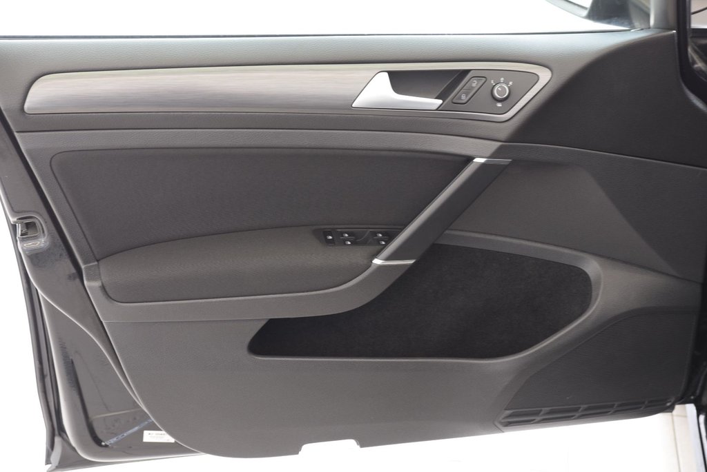 2020 Volkswagen Golf A-C+AUTOMATIQUE+CAMERA+ in Laval, Quebec - 16 - w1024h768px