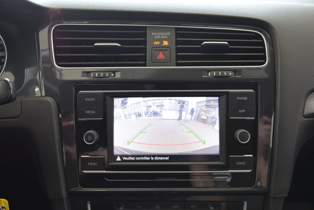 2020 Volkswagen Golf A-C+AUTOMATIQUE+CAMERA+ in Laval, Quebec - 24 - w1024h768px