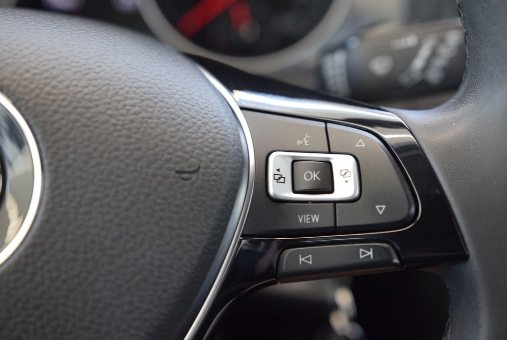 Volkswagen Golf COMFORTLINE+BAS KM+MAG+ 2020 à Laval, Québec - 23 - w1024h768px