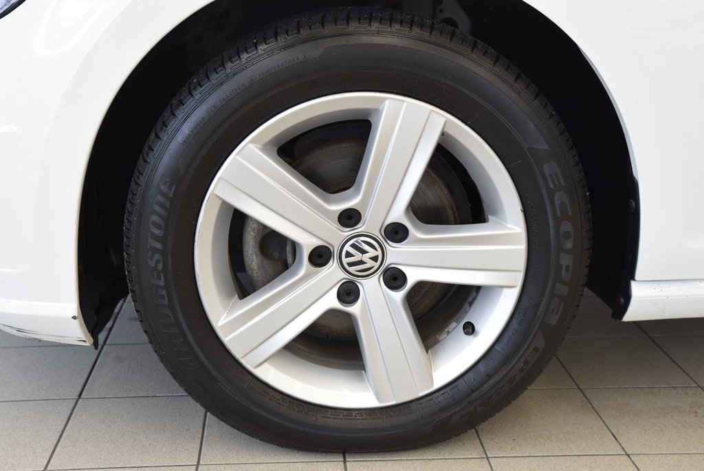 Volkswagen Golf A-C+AUTOMATIQUE+CAMERA+ 2021 à Laval, Québec - 7 - w1024h768px