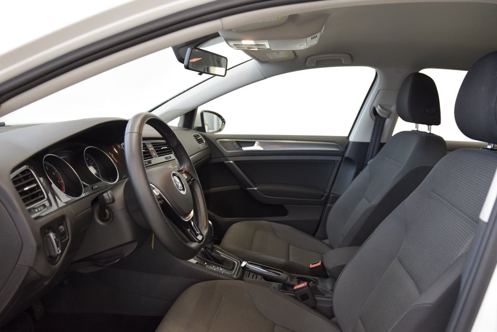 Volkswagen Golf A-C+AUTOMATIQUE+CAMERA+ 2021 à Laval, Québec - 18 - w1024h768px