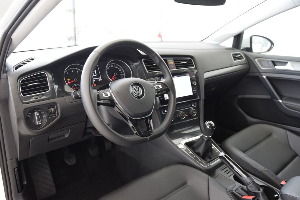 2021 Volkswagen Golf HIGHLINE+TOIT PANO+CUIR+ in Laval, Quebec - 8 - w1024h768px