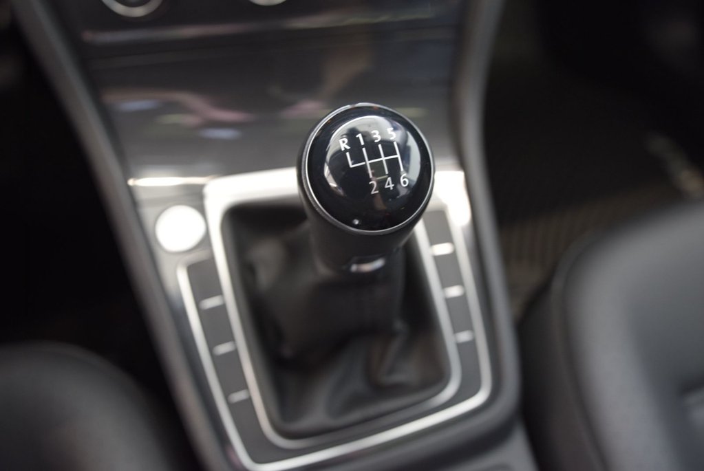 2021 Volkswagen Golf HIGHLINE+TOIT PANO+CUIR+ in Laval, Quebec - 30 - w1024h768px