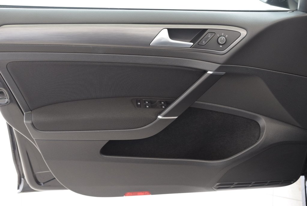 Volkswagen Golf COMFORTLINE+AUTOMATIQUE 2021 à Laval, Québec - 17 - w1024h768px