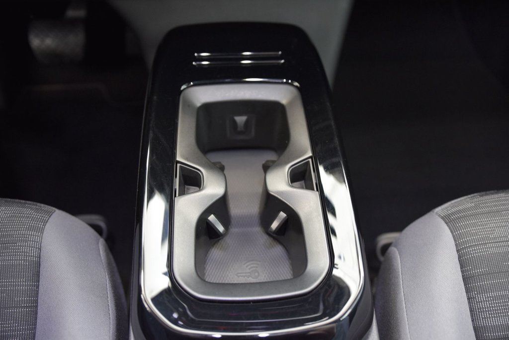 Volkswagen ID.4 PRO+AWD+LED+IMPECCABLE 2021 à Laval, Québec - 27 - w1024h768px
