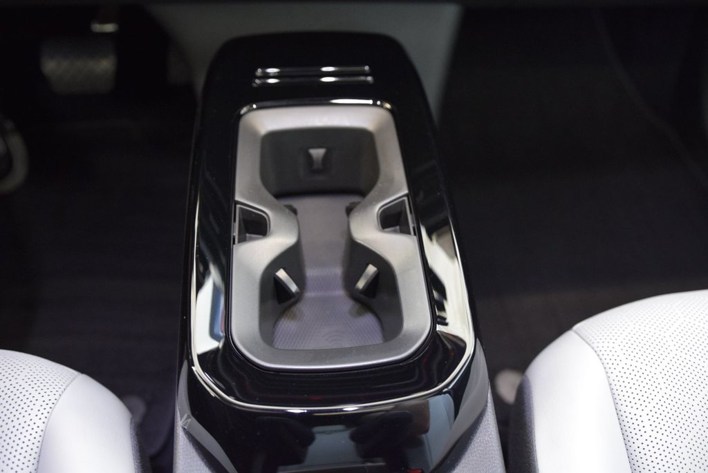 Volkswagen ID.4 PRO+STATEMENT+CUIR+TOIT+ 2021 à Laval, Québec - 31 - w1024h768px