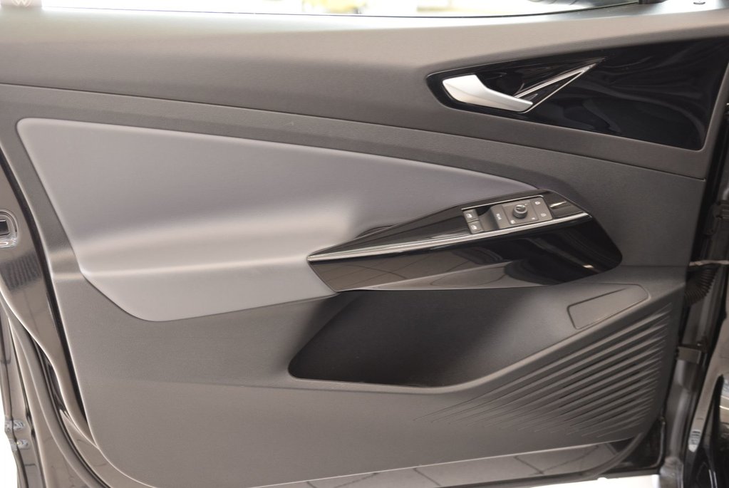 Volkswagen ID.4 Pro+AWD+CAMERA+ELECTRIQUE 2021 à Laval, Québec - 17 - w1024h768px