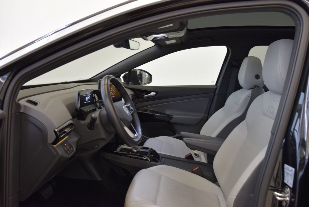 2021 Volkswagen ID.4 PRO+AWD+STATEMENT+CUIR+ in Laval, Quebec - 15 - w1024h768px