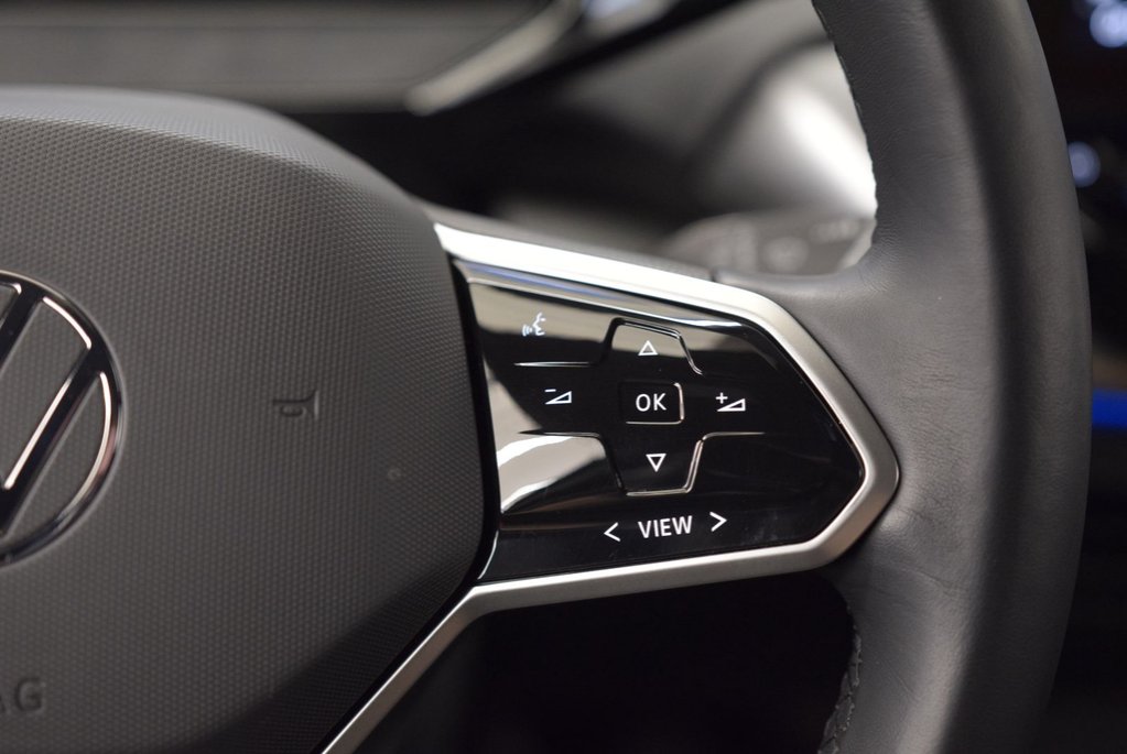 Volkswagen ID.4 PRO+BAS KM+CAMERA+AWD+ 2021 à Laval, Québec - 23 - w1024h768px