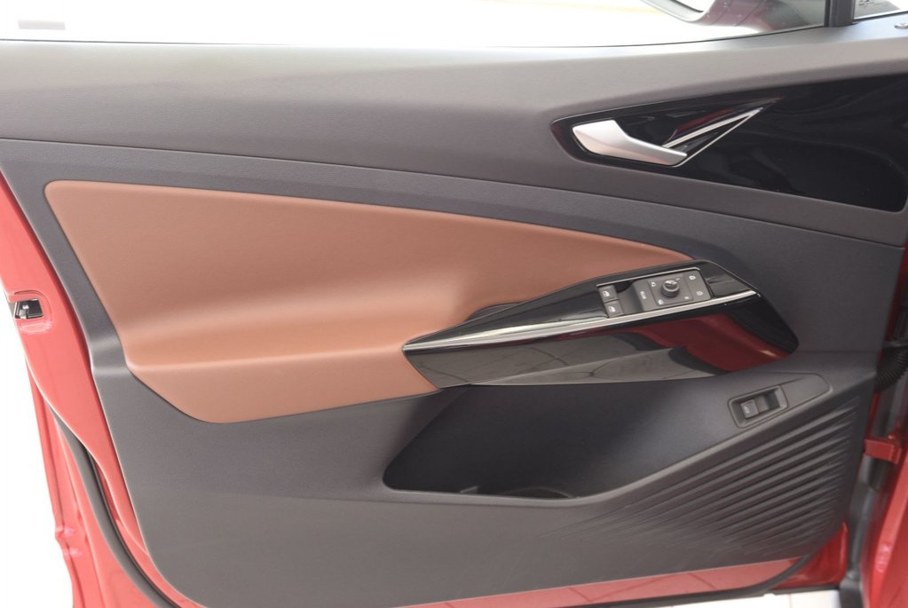 2021 Volkswagen ID.4 PRO+STATEMENT+AWD+BAS KM in Laval, Quebec - 17 - w1024h768px