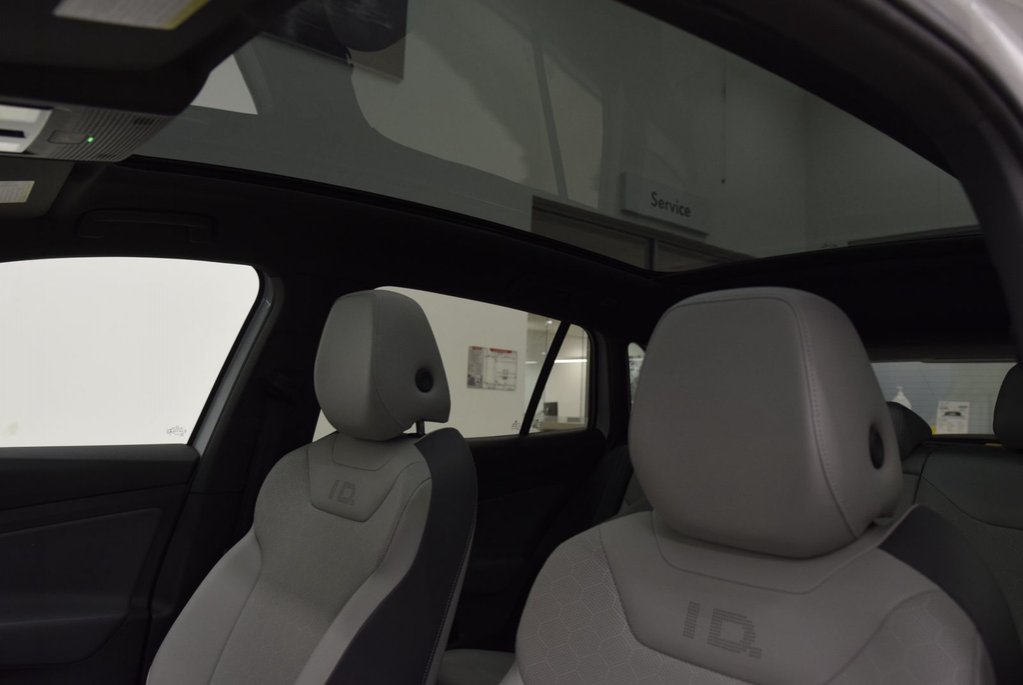 Volkswagen ID.4 PRO+STATEMENT+AWD+CUIR 2022 à Laval, Québec - 5 - w1024h768px