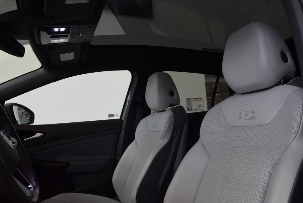 2022 Volkswagen ID.4 PRO+STATEMENT+AWD+CUIR+ in Laval, Quebec - 9 - w1024h768px