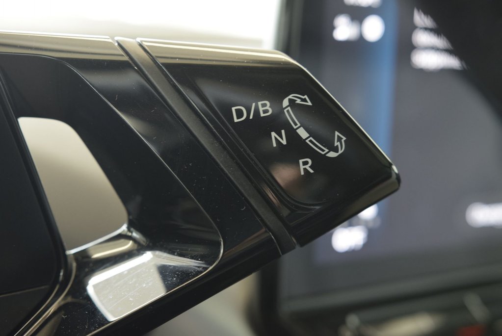 2022 Volkswagen ID.4 PRO+STATEMENT+AWD+CUIR+ in Laval, Quebec - 31 - w1024h768px
