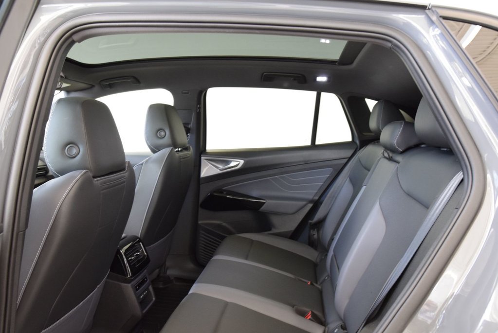 2023 Volkswagen ID.4 PRO+STATEMENT+AWD+TOIT PANO in Laval, Quebec - 20 - w1024h768px