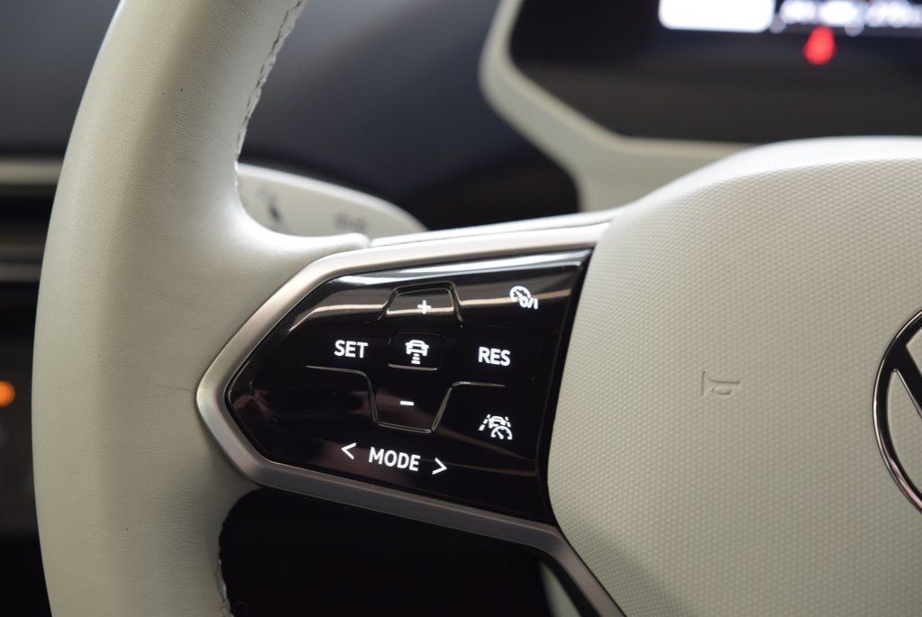 2023 Volkswagen ID.4 PRO+STATEMENT+AWD+CUIR BLANC in Laval, Quebec - 23 - w1024h768px