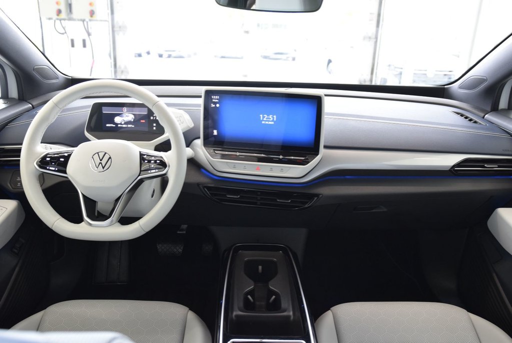 2023 Volkswagen ID.4 PRO+STATEMENT+AWD+CUIR BLANC in Laval, Quebec - 21 - w1024h768px