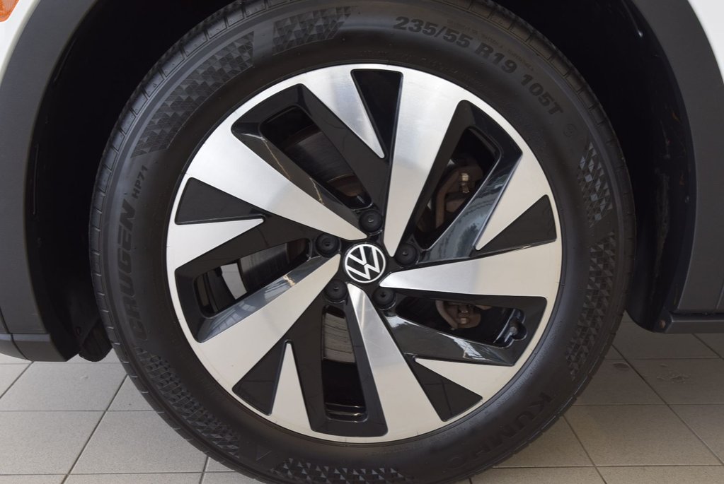 2023 Volkswagen ID.4 PRO+S+CUIR+TOIT PANO+LED+ in Laval, Quebec - 16 - w1024h768px