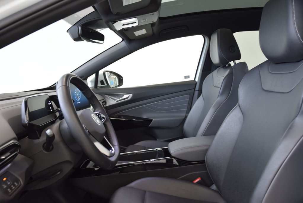 2023 Volkswagen ID.4 PRO+S+CUIR+TOIT PANO+LED+ in Laval, Quebec - 9 - w1024h768px