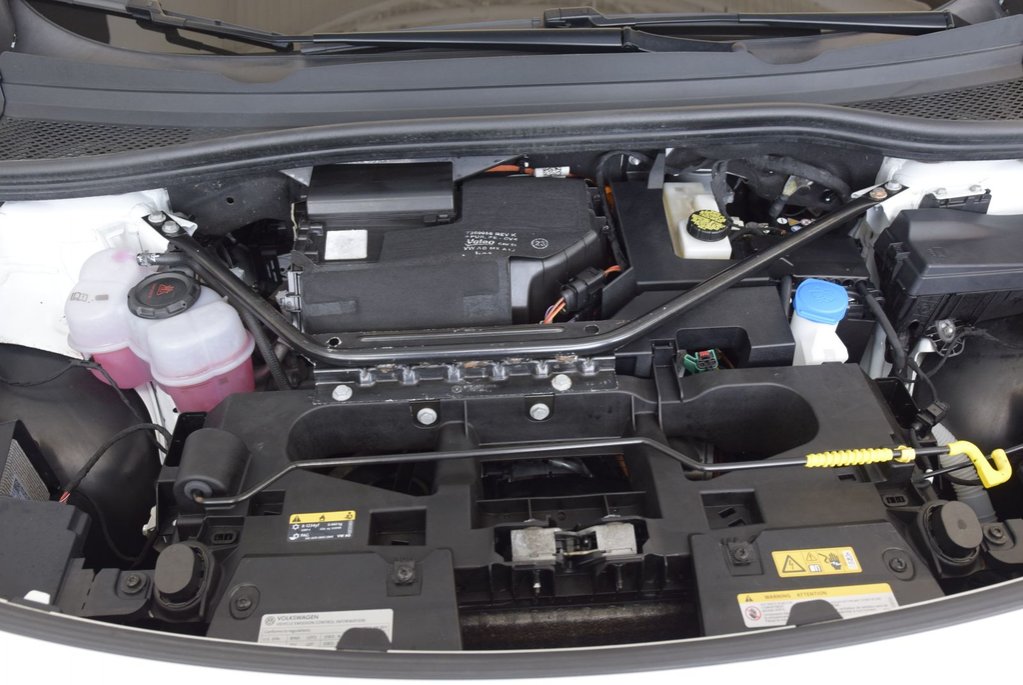 2023 Volkswagen ID.4 PRO+S+CUIR+TOIT PANO+LED+ in Laval, Quebec - 17 - w1024h768px