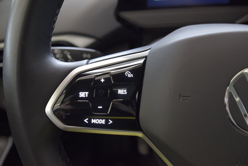 2023 Volkswagen ID.4 PRO+S+CUIR+TOIT PANO+LED+ in Laval, Quebec - 26 - w1024h768px