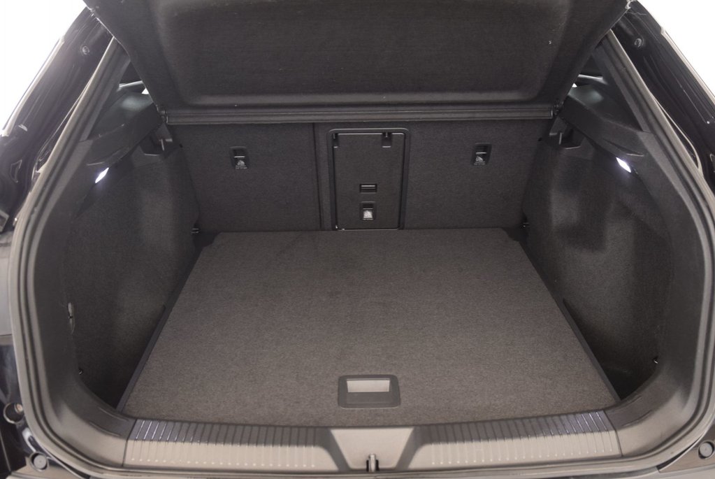 2023 Volkswagen ID.4 PRO+S+THERMO+AWD+CUIR+ in Laval, Quebec - 19 - w1024h768px