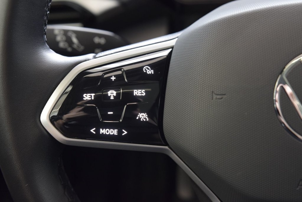 2023 Volkswagen ID.4 PRO+S+THERMO+AWD+CUIR+ in Laval, Quebec - 24 - w1024h768px