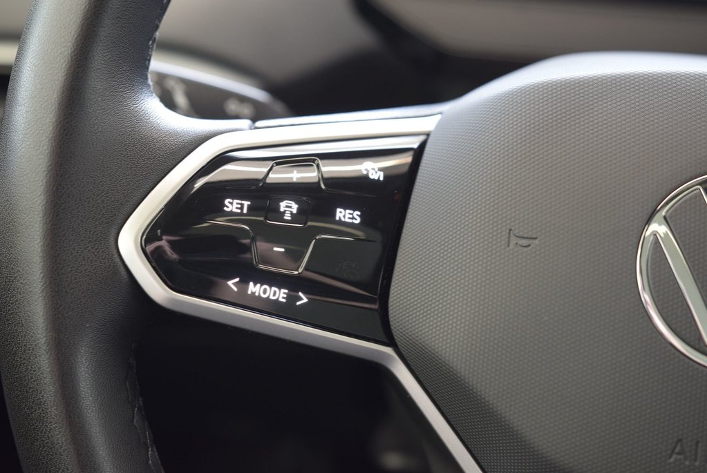 2023 Volkswagen ID.4 PRO+STATEMENT+AWD+TOIT PANO in Laval, Quebec - 24 - w1024h768px