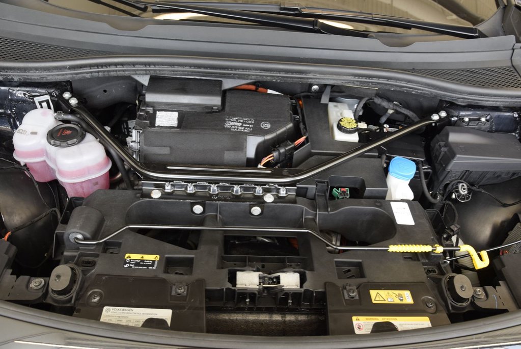 2023 Volkswagen ID.4 PRO+STATEMENT+AWD+TOIT PANO in Laval, Quebec - 17 - w1024h768px
