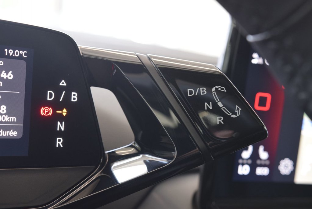 2023 Volkswagen ID.4 PRO+STATEMENT+AWD+TOIT PANO in Laval, Quebec - 26 - w1024h768px