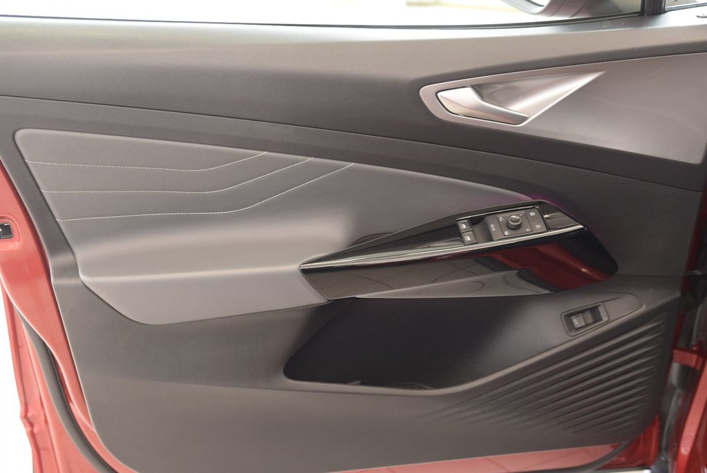 2023 Volkswagen ID.4 PRO+S+AWD+CUIR+LED+CAMERA in Laval, Quebec - 27 - w1024h768px