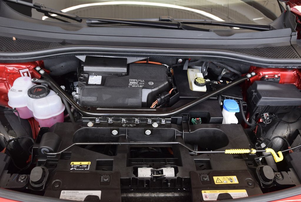 2023 Volkswagen ID.4 PRO+S+AWD+CUIR+LED+CAMERA in Laval, Quebec - 28 - w1024h768px