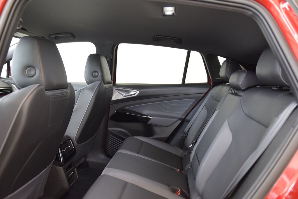 2023 Volkswagen ID.4 PRO+S+AWD+CUIR+LED+CAMERA in Laval, Quebec - 26 - w1024h768px