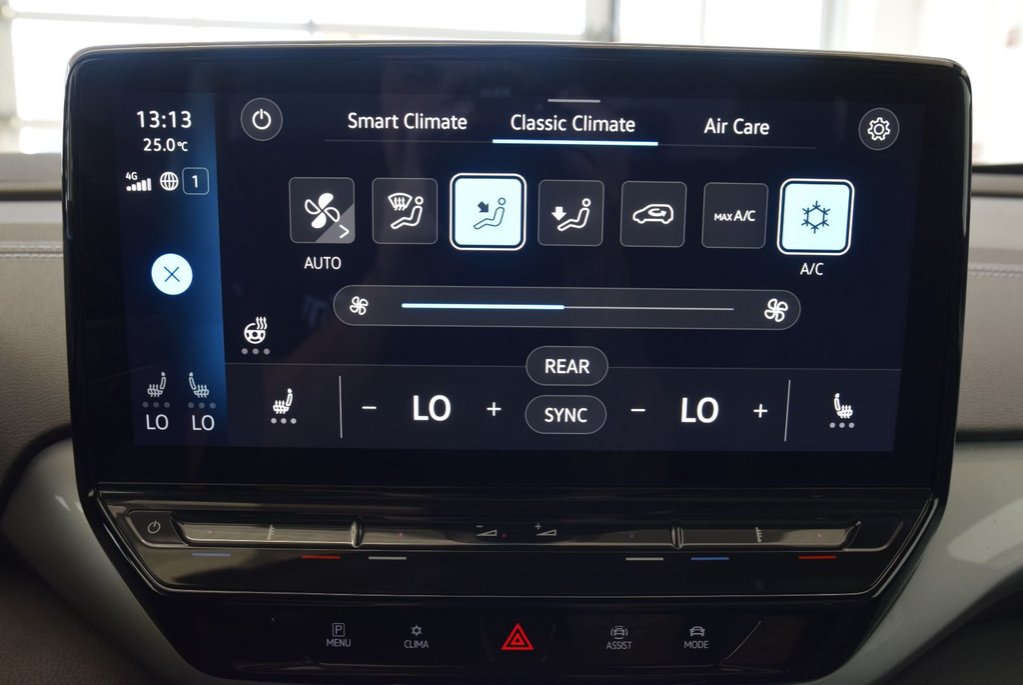 Volkswagen ID.4 PRO+S+AWD+CUIR+TOIT PANO 2023 à Laval, Québec - 17 - w1024h768px