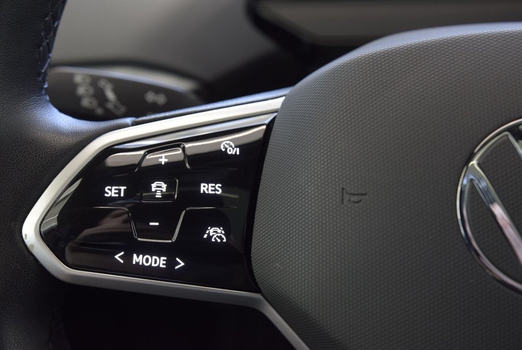 Volkswagen ID.4 PRO+S+AWD+CUIR+TOIT PANO 2023 à Laval, Québec - 22 - w1024h768px